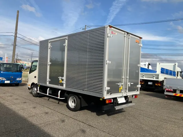日野 デュトロ 2KG-XZU710M(2WD)の写真4
