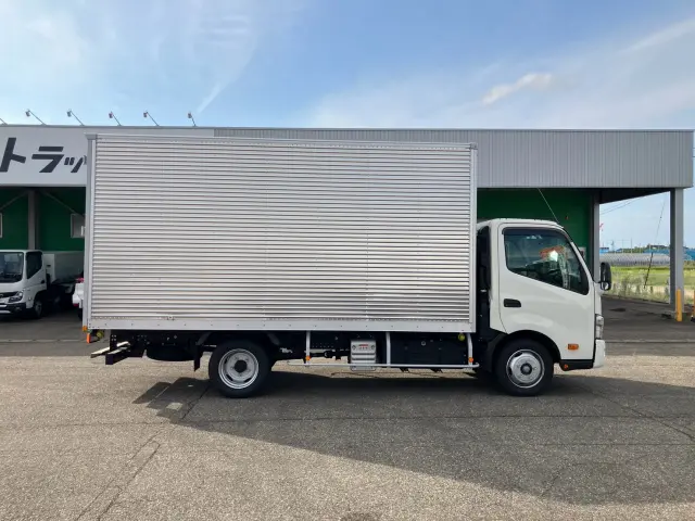 日野 デュトロ 2KG-XZU710M(2WD)の写真6