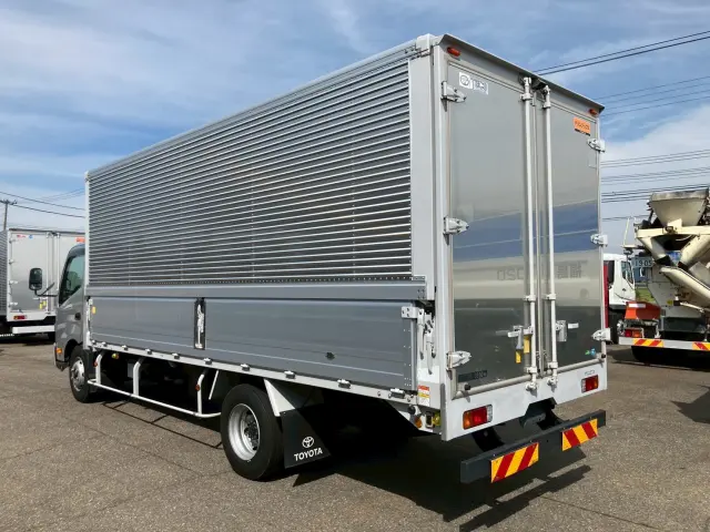 トヨタ ダイナ 2KG-XZU730(2WD)の写真4