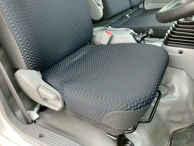 トヨタ ダイナ 2KG-XZU730(2WD)の写真16