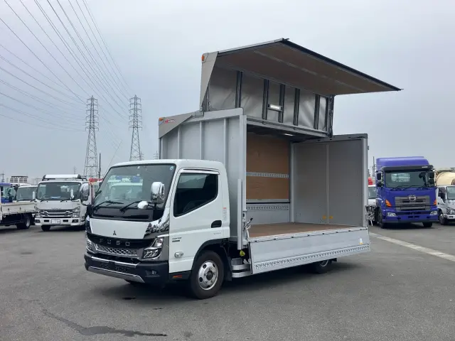 三菱 キャンター 2RG-FEB50(2WD)の写真1