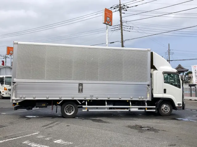 いすゞ フォワード 2RG-FRR90S2(2WD)の写真8