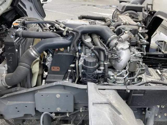 いすゞ フォワード 2RG-FRR90S2(2WD)の写真19