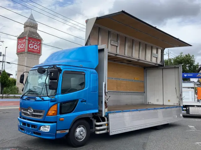 日野 レンジャー TKG-GD7JLAA(2WD)の写真1