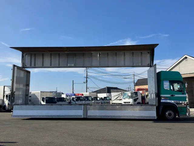 UD クオン QPG-CG5ZA(8x4)の写真6