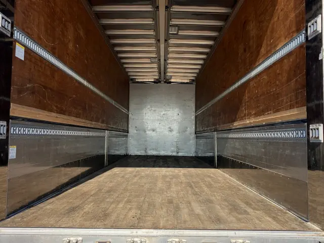 UD クオン QPG-CG5ZA(8x4)の写真10