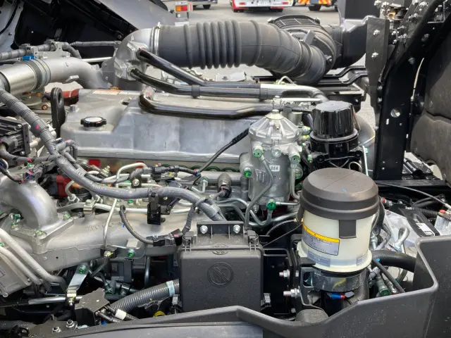 日野 プロフィア 2DG-FW1AHC(8x4)の写真16