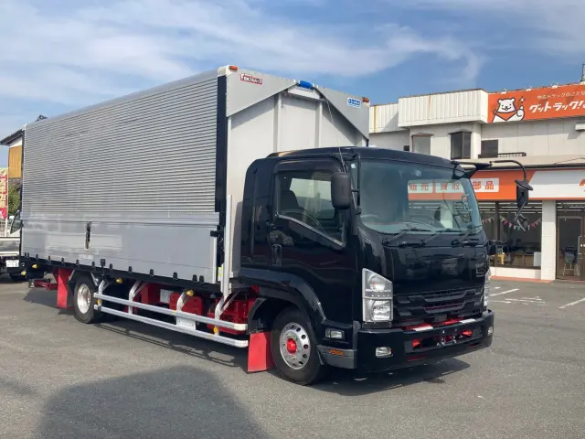 いすゞ フォワード 2RG-FRR90T2(2WD)の写真2