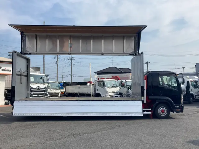 いすゞ フォワード 2RG-FRR90T2(2WD)の写真6