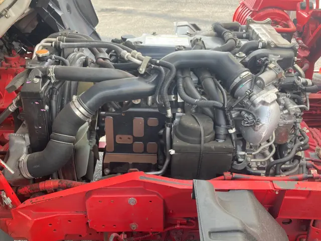 いすゞ フォワード 2RG-FRR90T2(2WD)の写真19