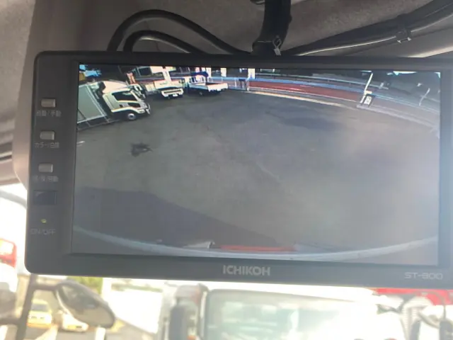 いすゞ フォワード 2RG-FRR90T2(2WD)の写真25