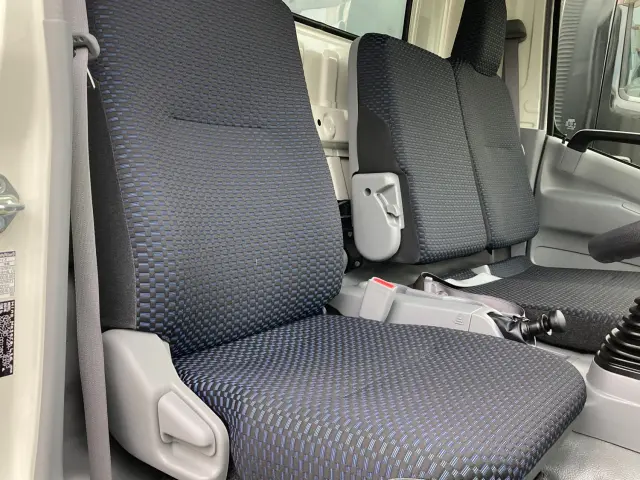 日野 デュトロ 2KG-XZU722M(2WD)の写真18