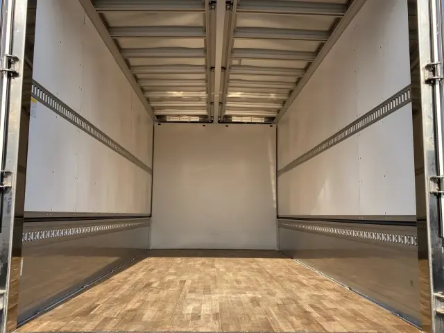 三菱 ファイター 2KG-FK65F(2WD)の写真10