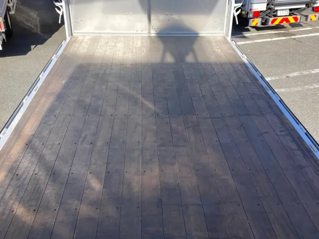 日野 レンジャー 2KG-FD2ABA(2WD)の写真12