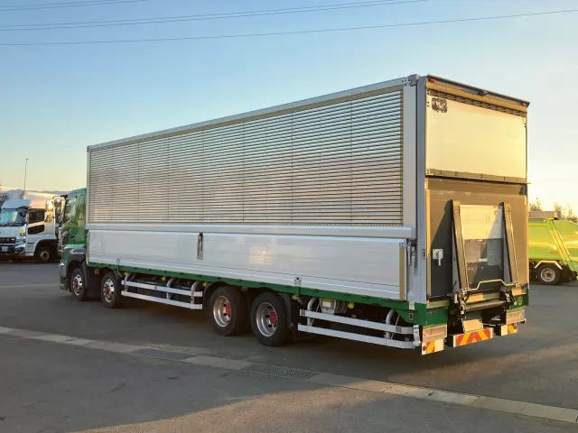 日野 プロフィア 2DG-FW1AHJ(8x4)の写真4