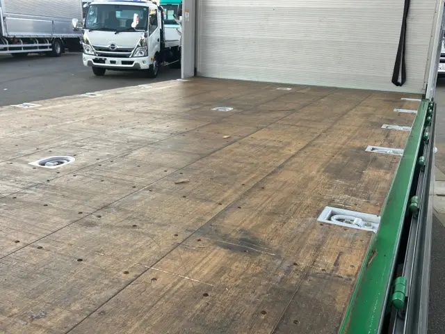 日野 プロフィア 2DG-FW1AHJ(8x4)の写真12