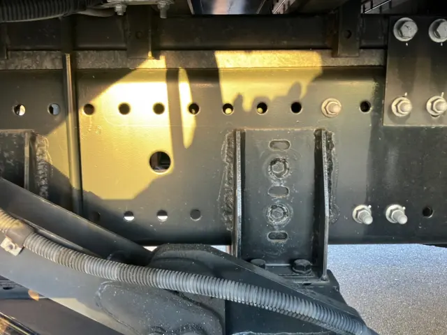 日野 プロフィア 2DG-FW1AHJ(8x4)の写真17