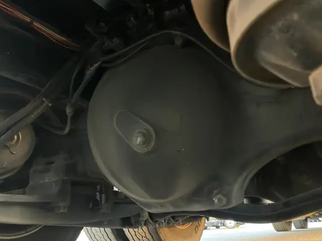 日野 プロフィア 2DG-FW1AHJ(8x4)の写真18