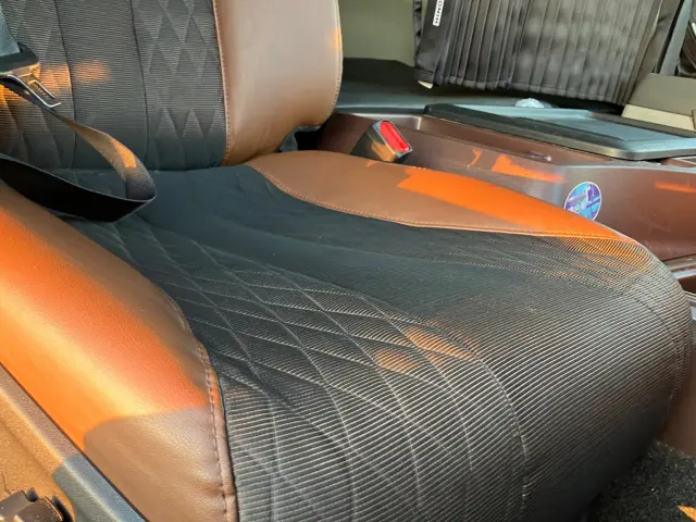 日野 プロフィア 2DG-FW1AHJ(8x4)の写真21