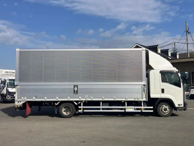 いすゞ フォワード 2RG-FRR90T2(2WD)の写真8