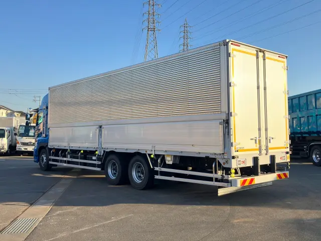 日野 プロフィア 2DG-FR1AHG(6x2)の写真4