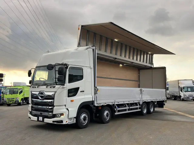 日野 プロフィア 2DG-FW1AHC(8x4)の写真1