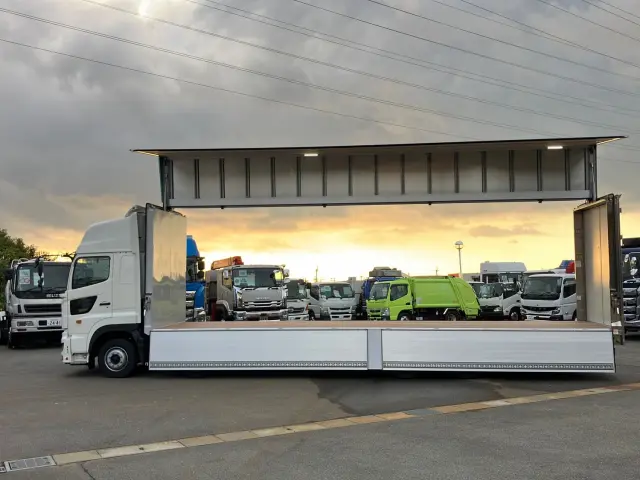 日野 プロフィア 2DG-FW1AHC(8x4)の写真5