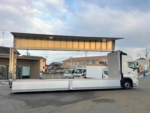 日野 プロフィア 2DG-FW1AHC(8x4)の写真6