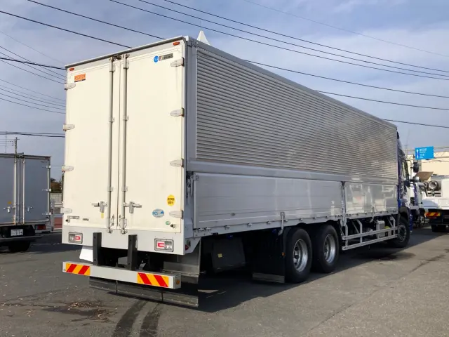 日野 プロフィア 2DG-FR1AHG(6x2)の写真3