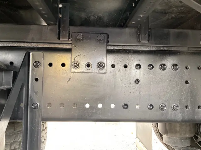 日野 プロフィア 2DG-FR1AHG(6x2)の写真14