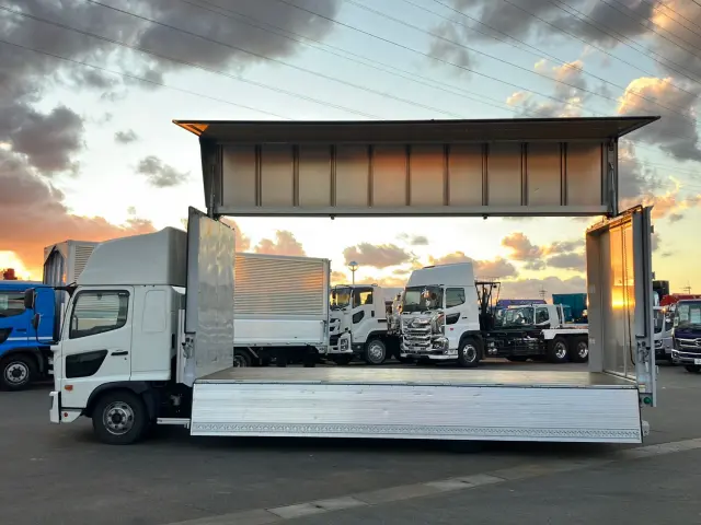 日野 レンジャー 2PG-FD2ABG(2WD)の写真5