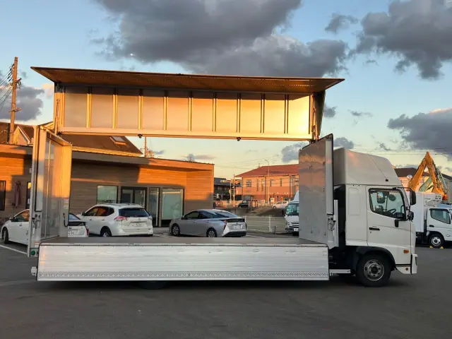 日野 レンジャー 2PG-FD2ABG(2WD)の写真6