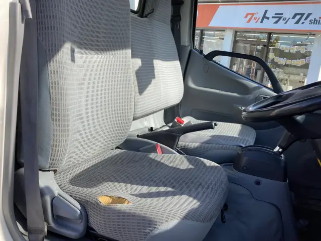 トヨタ ダイナ TPG-XZU655(2WD)の写真18