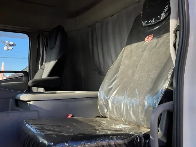 UD クオン 2PG-CG5CA(8x4)の写真22