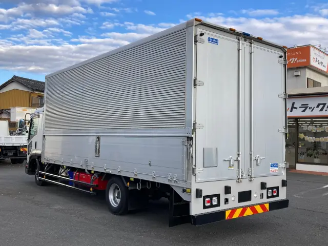 いすゞ フォワード 2RG-FRR90T2(2WD)の写真4