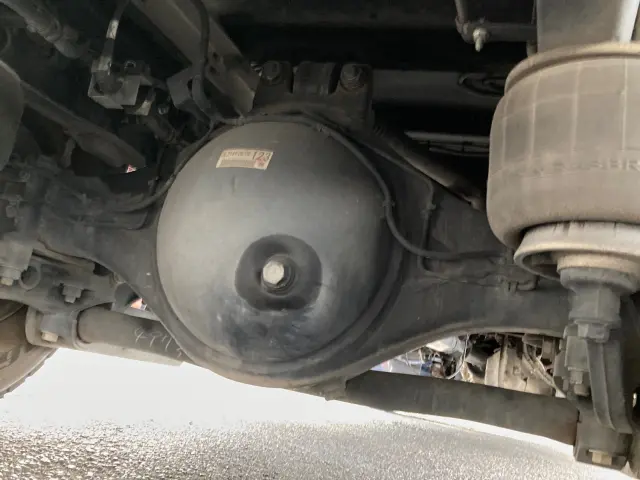 いすゞ フォワード 2RG-FRR90T2(2WD)の写真15