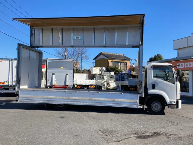 いすゞ フォワード TKG-FRR90S2(2WD)の写真6