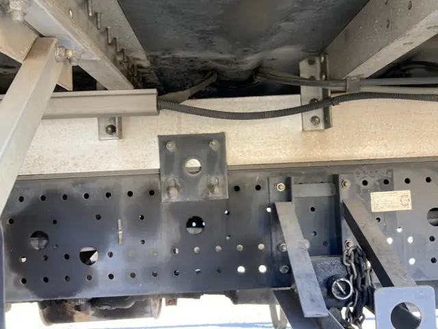 いすゞ フォワード TKG-FRR90S2(2WD)の写真16