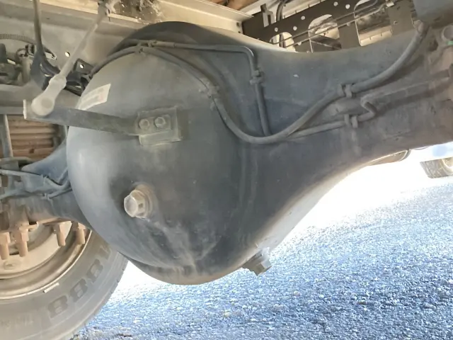 いすゞ フォワード TKG-FRR90S2(2WD)の写真18