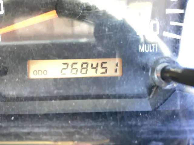 いすゞ フォワード TKG-FRR90S2(2WD)の写真24