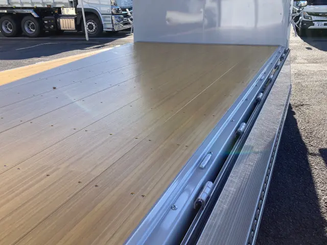 日野 デュトロ 2KG-XZU722M(2WD)の写真12