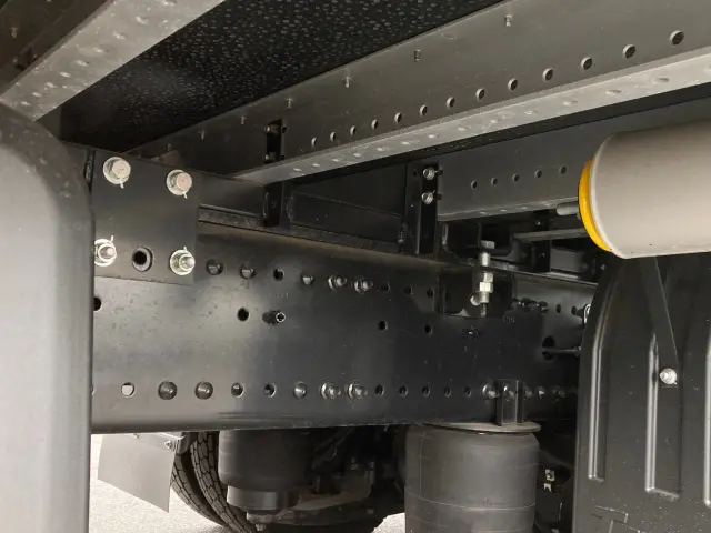 日野 プロフィア 2DG-FW1AHC(8x4)の写真14