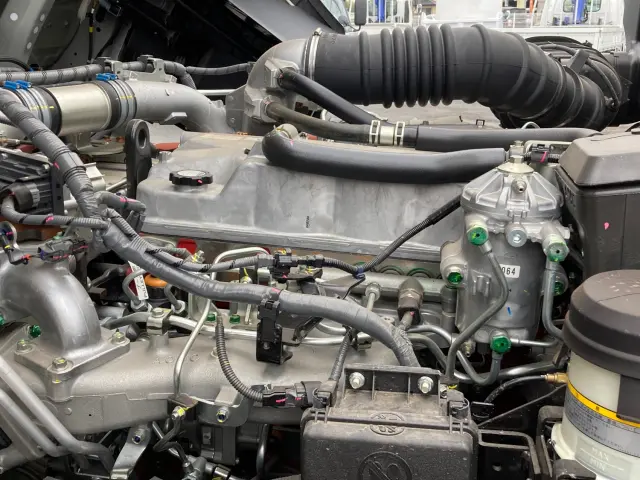 日野 プロフィア 2DG-FW1AHC(8x4)の写真16