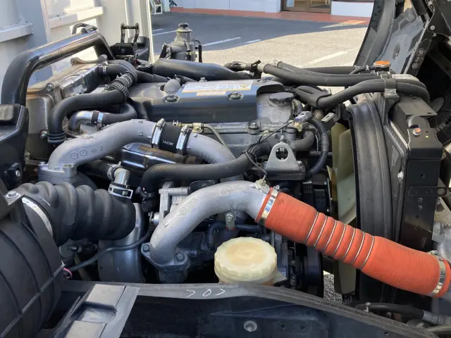 いすゞ フォワード TKG-FRR90T2(2WD)の写真20