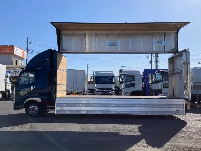 三菱 ファイター 2KG-FK65F(2WD)の写真5