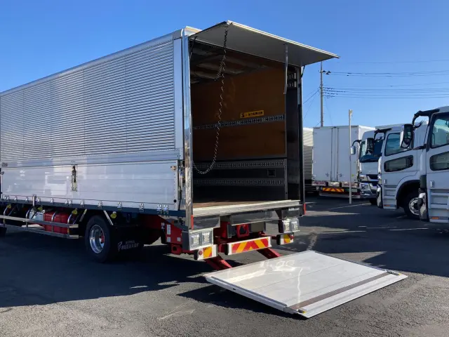 三菱 ファイター 2KG-FK65F(2WD)の写真15