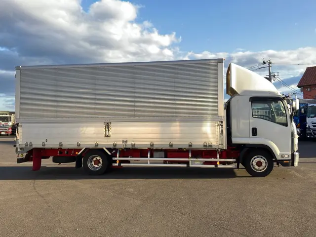 いすゞ フォワード 2RG-FRR90T2(2WD)の写真8