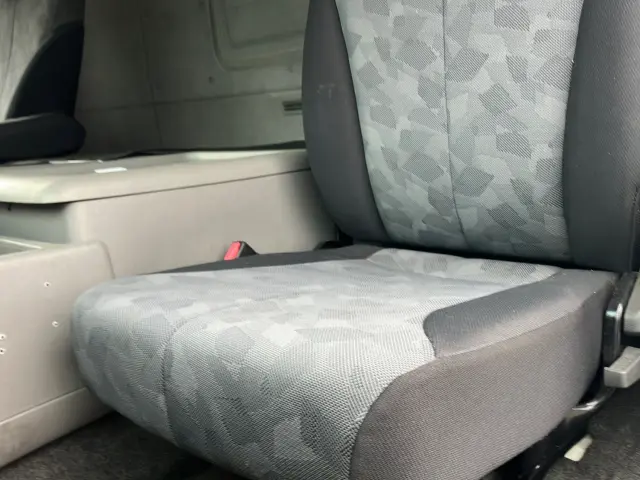 ＵＤ クオン LKG-CG5ZE(8x4)の写真19