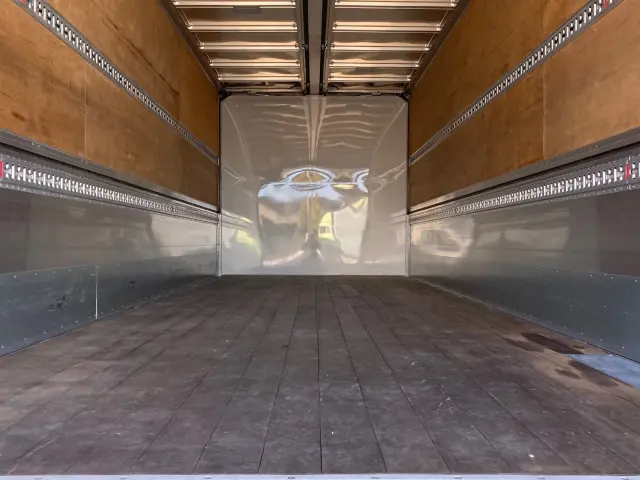 三菱 ファイター 2KG-FK65FZ(2WD)の写真10