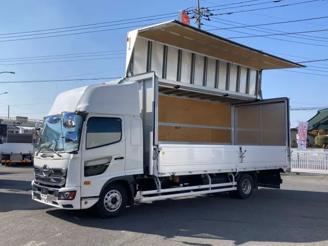 日野 レンジャー 2PG-FD2ABG(2WD)の写真1